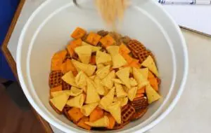 Mixing Air Fryer Chex